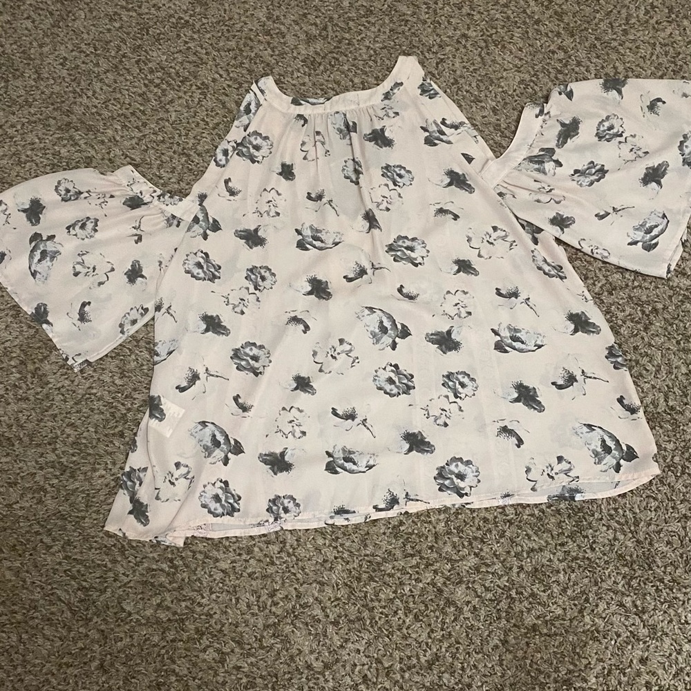 Womens pink and grey shoulder cut blouse